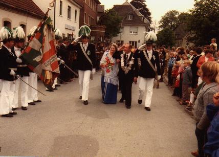 1979_80-Parade 4.jpg